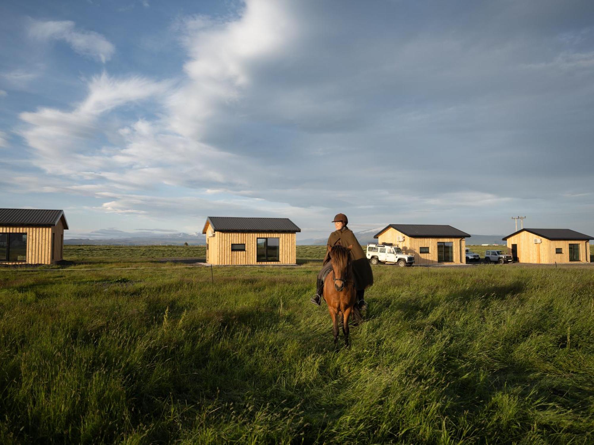 Sleeping With The Horses Hvolsvöllur Exterior foto